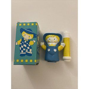 Vintage New Avon Huck L Berry  Finger Puppet With Balm J32